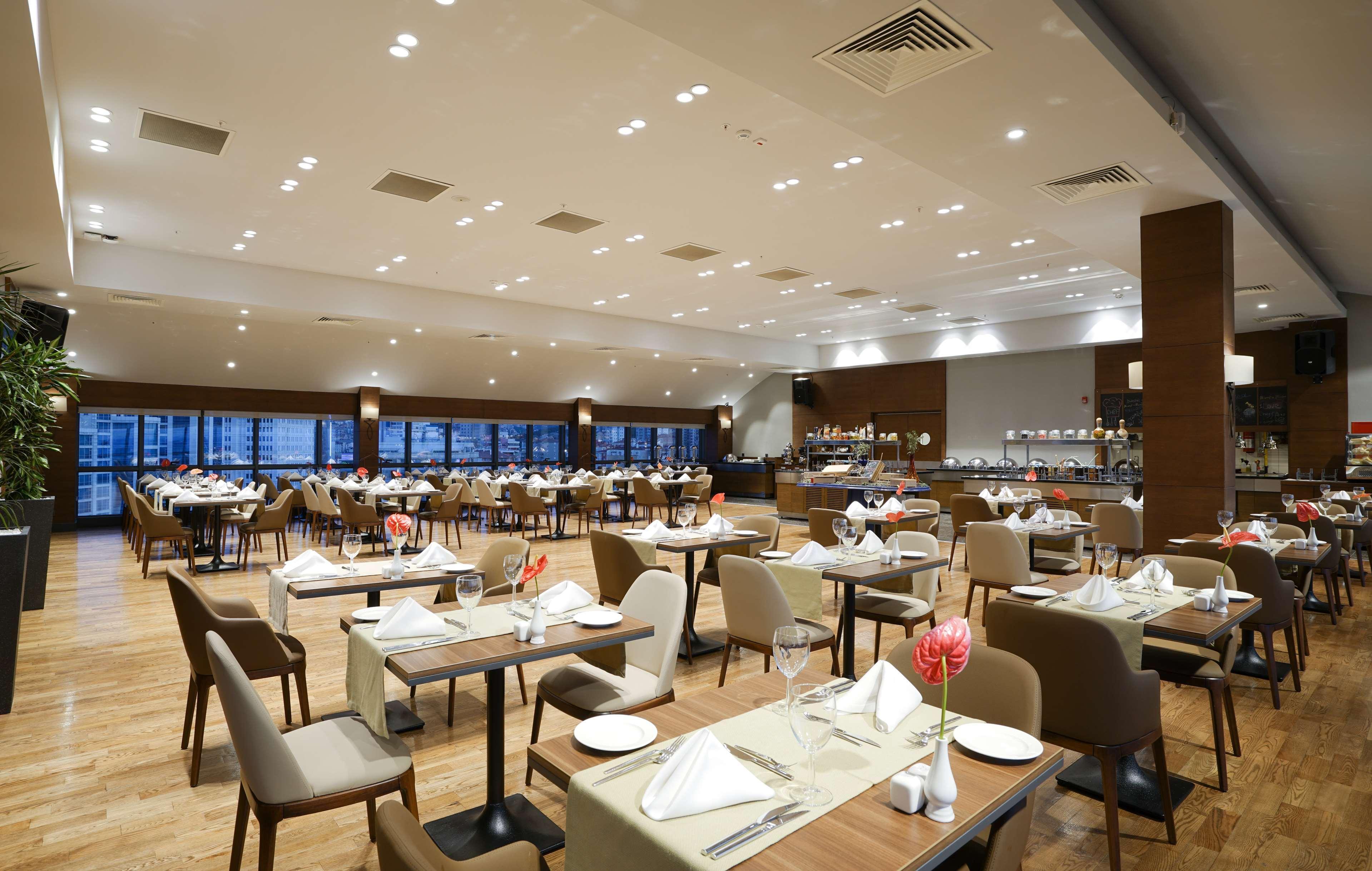 Otel Radisson Blu Cankaya 5*